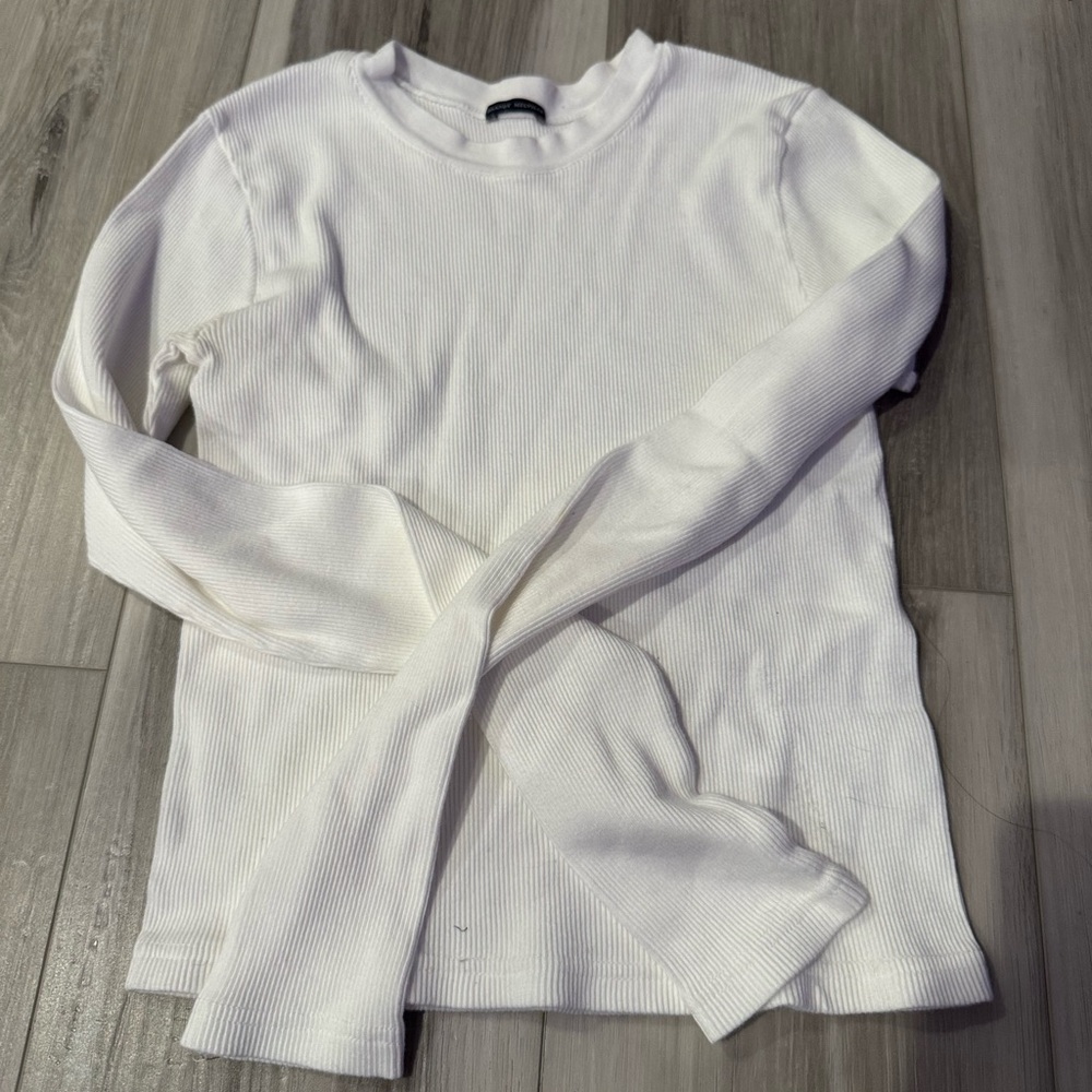 Brandy Melville White Long Sleeve Tee